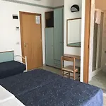 Luciana Otel 2*
