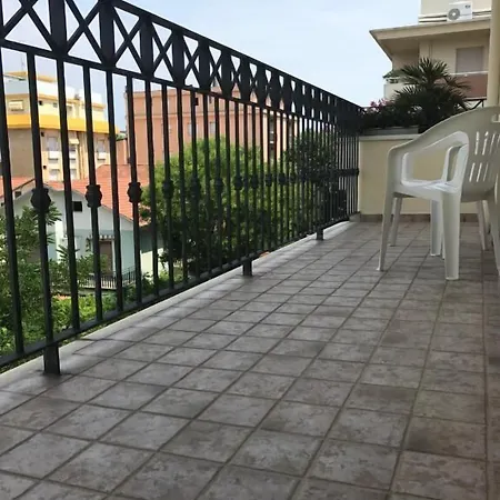 Luciana Hotel 2*